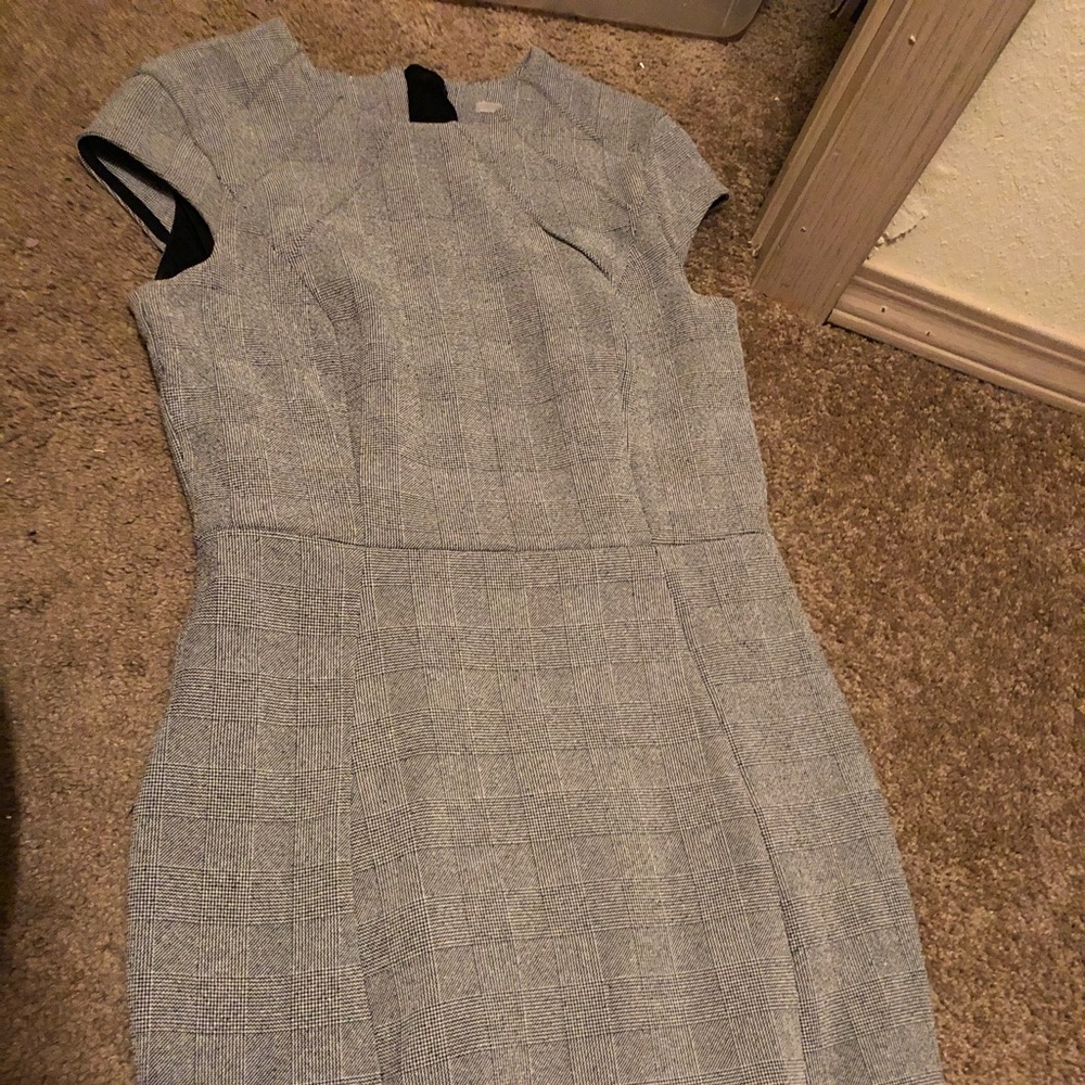 H&M Boss Queen Dress